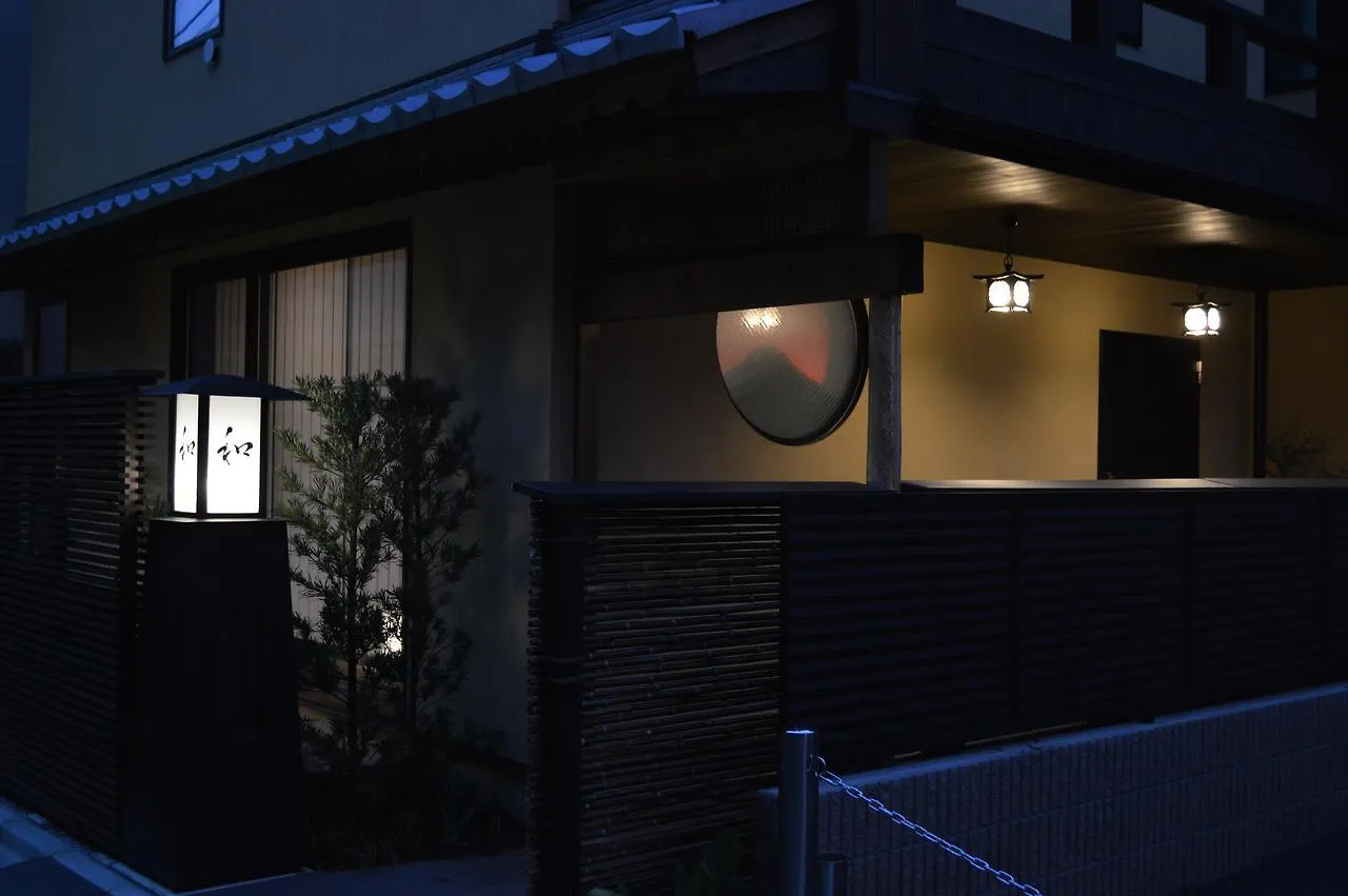Tokyo Guesthouse Wa Hostel